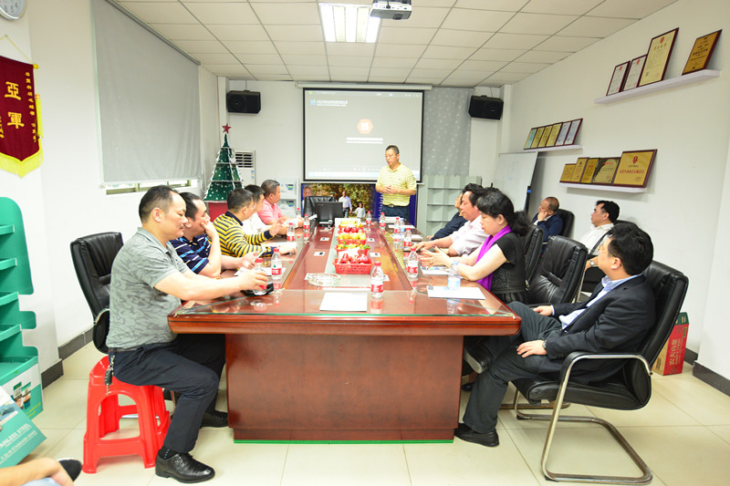 1524960674842122.jpg 887334097072394908_副本.jpg